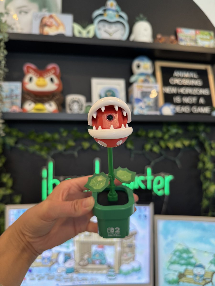 ihavebrewster's tweet image. the nintendo switch 2 piranha plant camera is my fav thing ever its so cute 😭💚