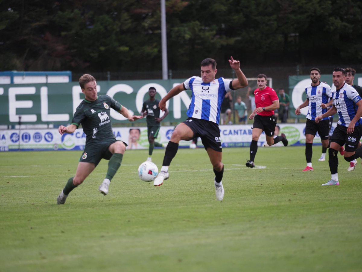 RealAvilesInd's tweet image. 🔄 𝐂𝐀𝐌𝐁𝐈𝐎 | 72' | 1-1
➡️ Miguel
⬅️ Raúl Rubio
#PretemporadaRAI 🔵⚪🔴