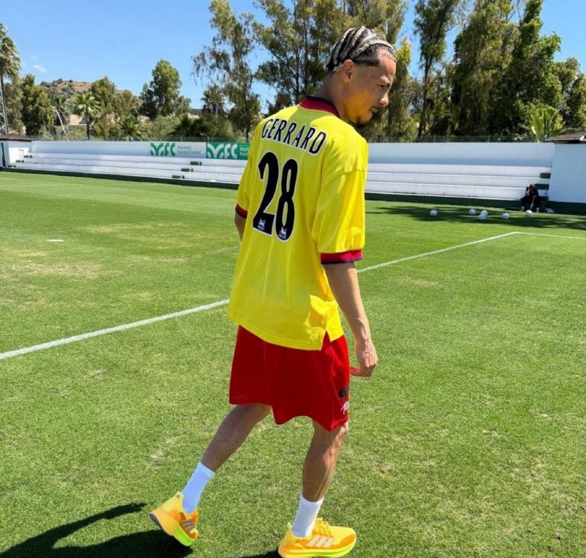 EKITIKEEEEEE 🇫🇷

The Reds want to win it all and I’m all in.