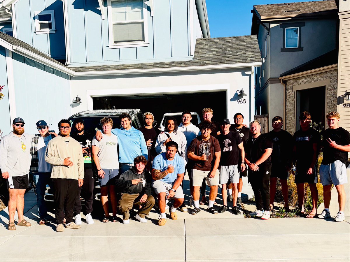 WPlemons's tweet image. CAL POLY D LINE SUMMER BBQ