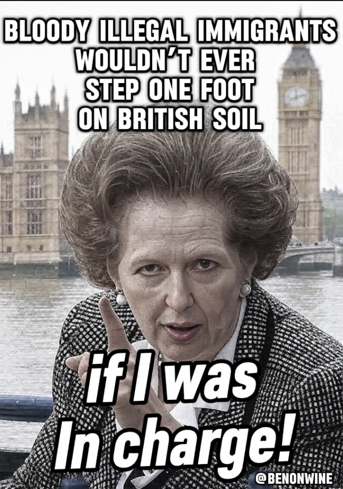 Who thinks Maggie would have turned the boats around! 🙋‍♂️💪