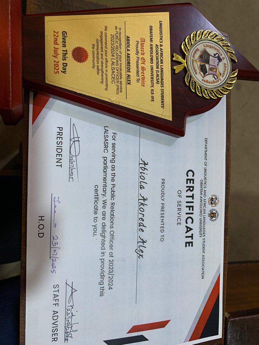 Astral_A3's tweet image. Today, I received an Award and Certificate of Service for my role as the Public Relations Officer of my department&apos;s association.
This honour means a lot to me, not just as a recognition of duty, but as a reminder that service, when done with heart, never goes unnoticed. ❤️✨