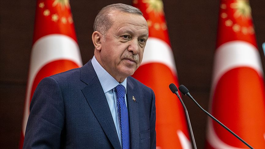 gdh (@gundemedairhs) on Twitter photo Cumhurbaşkanı Erdoğan:
Eskişehir’deki orman yangınına müdahale ederken 5 orman çalışanı ve 5 AKUT gönüllüsü kardeşimizin şehit olduğunu büyük bir üzüntüyle öğrendim.
Ormanlarımızı korumak için canları pahasına mücadele veren kardeşlerimize Allah’tan rahmet, ailelerine ve Cumhurbaşkanı Erdoğan:
Eskişehir’deki orman yangınına müdahale ederken 5 orman çalışanı ve 5 AKUT gönüllüsü kardeşimizin şehit olduğunu büyük bir üzüntüyle öğrendim.
Ormanlarımızı korumak için canları pahasına mücadele veren kardeşlerimize Allah’tan rahmet, ailelerine ve