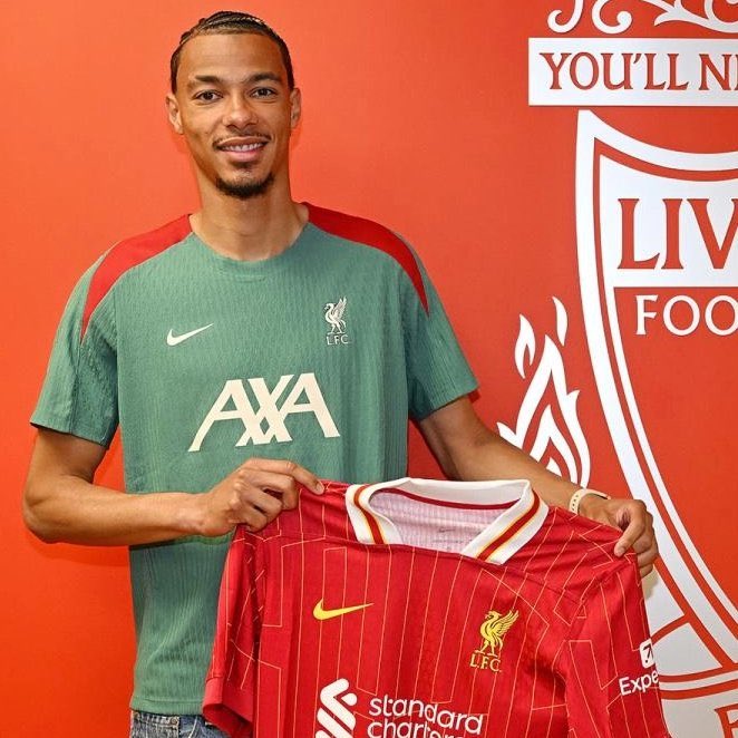 𝗢𝗙𝗙𝗜𝗖𝗜𝗔𝗟: 

• Liverpool signs Hugo Ekitike for €80m fixed fee + €15m add-ons on a 6-year deal.

Liverpool iriteguye kbsaaa!