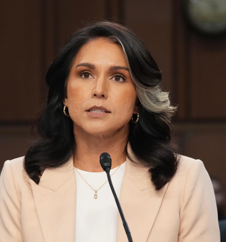 cat_barnes30's tweet image. Most people have no clue how much danger Tulsi Gabbard is in right now.
She’s not playing politics. She’s putting her life on the line by taking on the Deep State directly. She’s naming names. She’s exposing the rot. And she’s not backing down.
She called out Barack Obama.
Not…