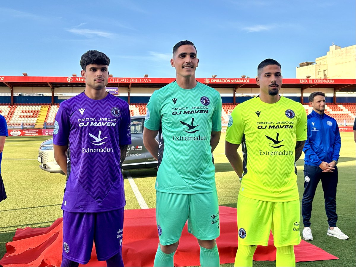 𝐄𝐐𝐔𝐈𝐏𝐀𝐂𝐈𝐎𝐍𝐄𝐒 𝐃𝐄 𝐏𝐎𝐑𝐓𝐄𝐑𝐎

<a href="/extremaduraspor/">ExtremaduraSport.com</a>