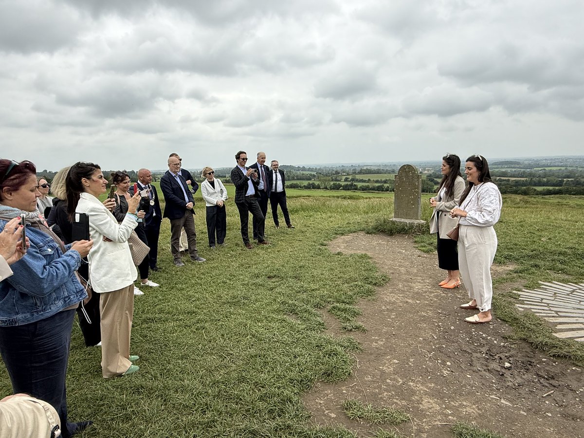 EPinIreland's tweet image. 🚆 Full steam ahead on the final day of the TRAN committee’s visit to Ireland.
🔍 Spotlight on the Dublin-Navan rail line revival, the Dart+ project, and Brehmore Ireland Port.
Wrapping up the visit with a trip to the historic Hill of Tara.