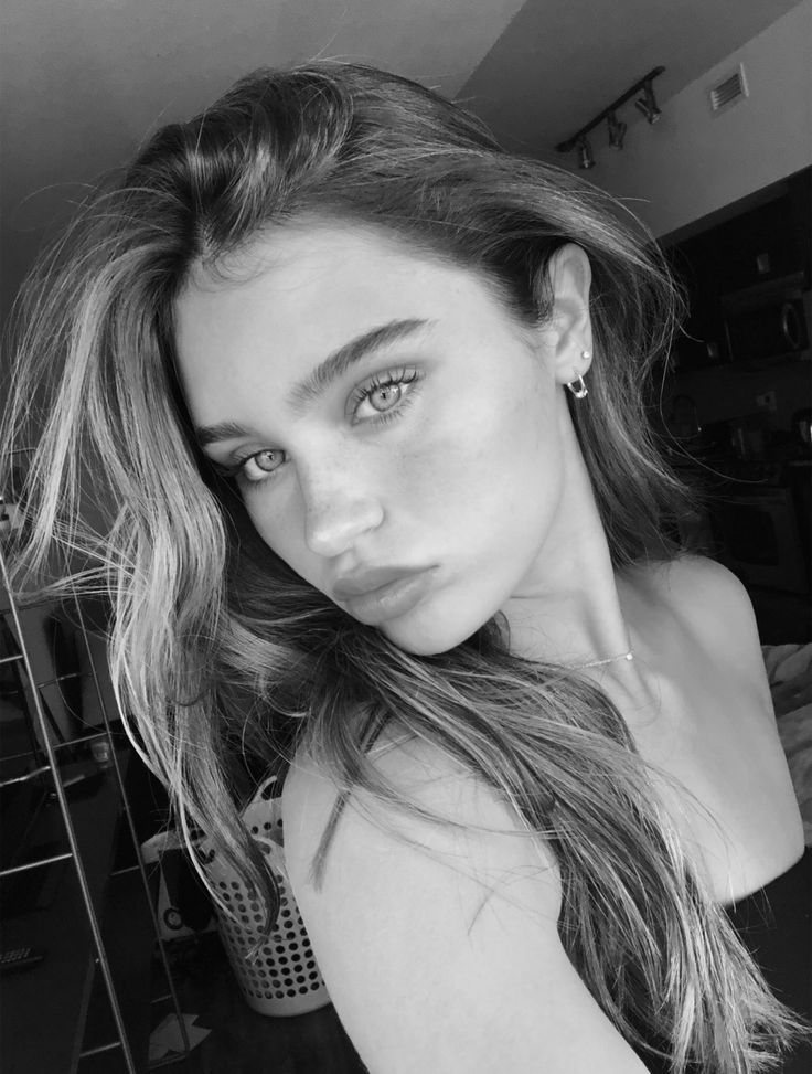 ITS MY BIRTHDAY BITCHES