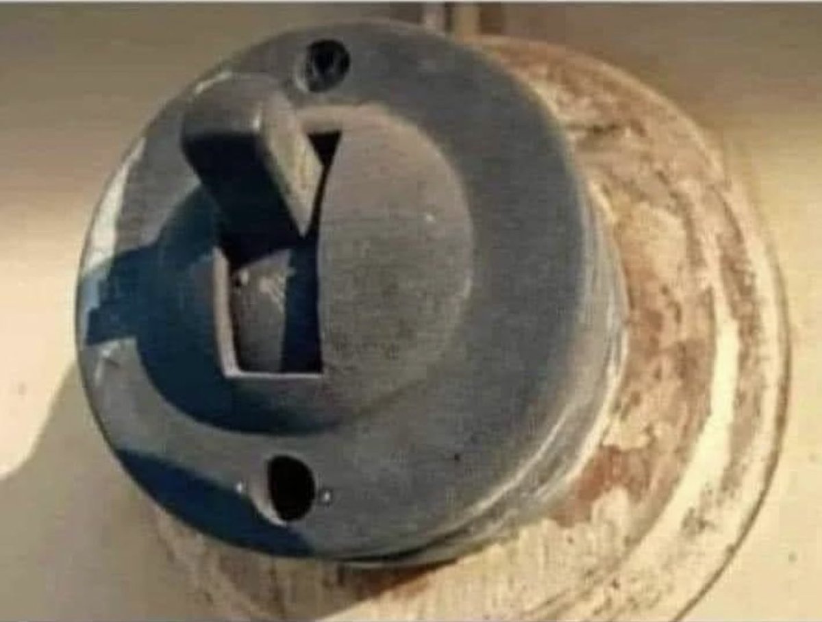 chattel_by_abby's tweet image. If you remember this switch , Gather in the comment section 😂