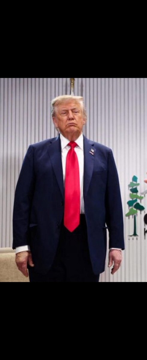 KINGTRUMPUSLIAR's tweet image. So now what they're comparing " oh, it took so long" " .Oh, it took so long" ".Oh, it took so long."
They're trying to bring this obama shit up as a comparative to all the epsteib files were so "long ago *
" oh the epsteen files were so long ago...."
But it's not gonna…