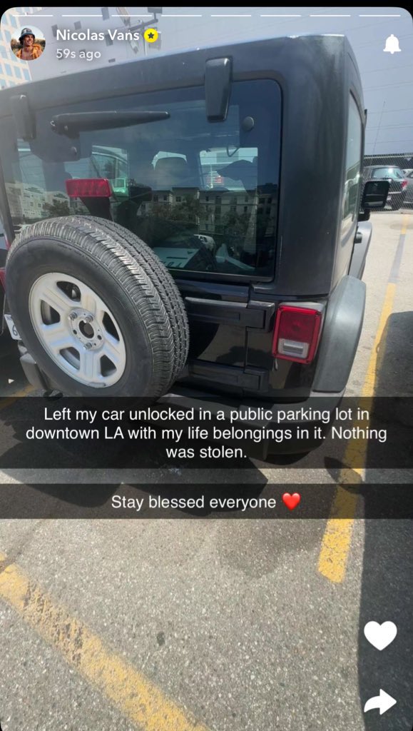 oumouandtweet's tweet image. Show his car? Oh okay… Drop his location? Oh okay… Mention that all his life belongings are in there? Unlocked car? Oh okay… I just know Mamacita was stressed with him!! He’s Olandria’s problem now