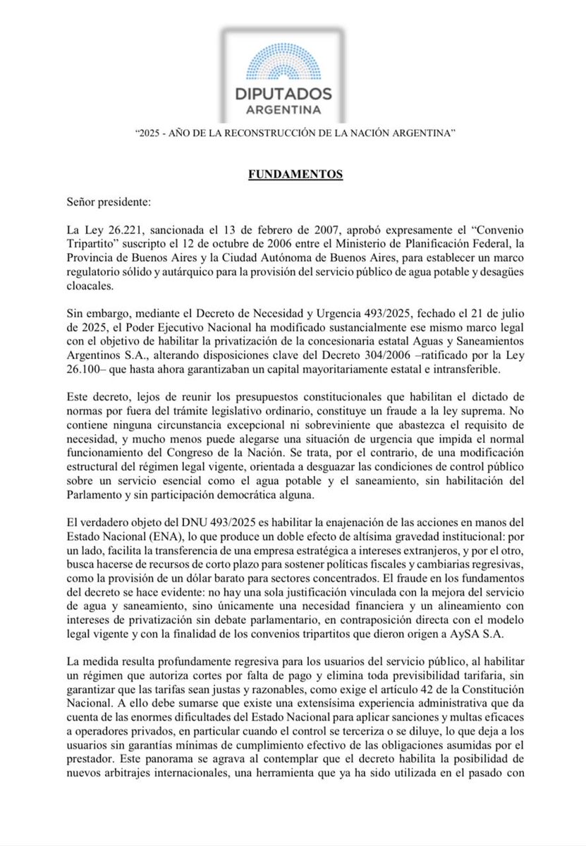 vtolosapaz's tweet image. 𝐂𝐔𝐀𝐍𝐃𝐎 𝐋𝐀𝐒 𝐀𝐆𝐔𝐀𝐒 𝐁𝐀𝐉𝐀𝐍 𝐓𝐔𝐑𝐁𝐈𝐀𝐒
𝐔𝐧 𝐧𝐞𝐠𝐨𝐜𝐢𝐚𝐝𝐨 𝐦𝐚́𝐬 𝐜𝐥𝐚𝐫𝐨 𝐪𝐮𝐞 𝐞𝐥 𝐚𝐠𝐮𝐚

Aysa no es un botín para los socios extranjeros de Milei. Es una empresa clave para el desarrollo de nuestro pueblo. Cumple una función esencial para la salud…