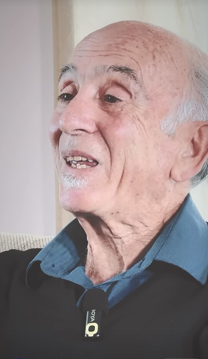 Φλόγες: Η αλήθεια για τα λάθη της πυροσβεστικής 
youtube.com/shorts/vfF7boL… #πυρκαγιά #πυροσβέστες #Πεντέλη #φωτιά