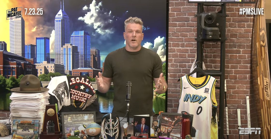 fangsbites's tweet image. Pat McAfee issues on-air apology to Mary Kate Cornett for discussing false Ole Miss scandal dlvr.it/TM4ccY