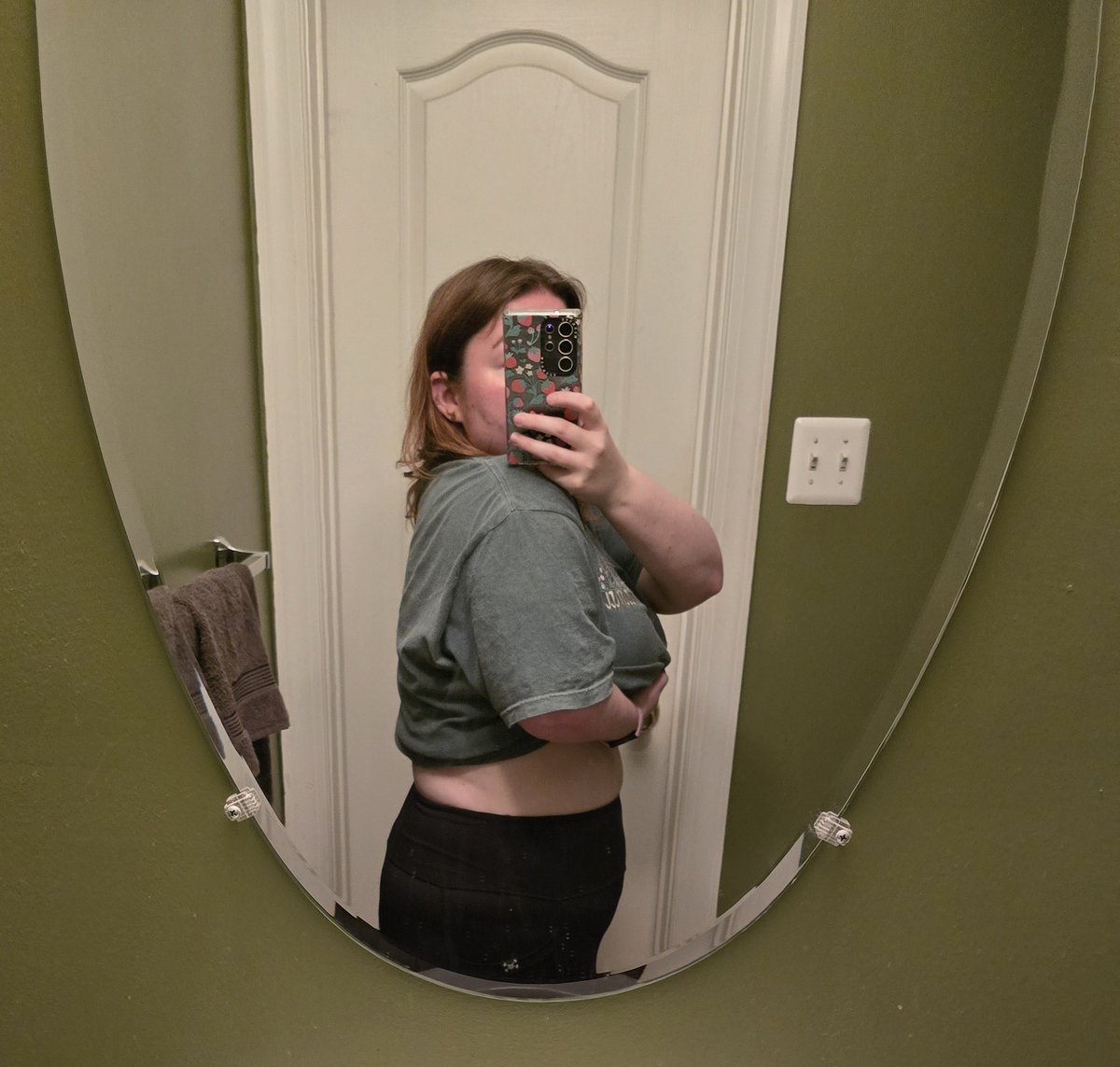 Smolantha tweet media