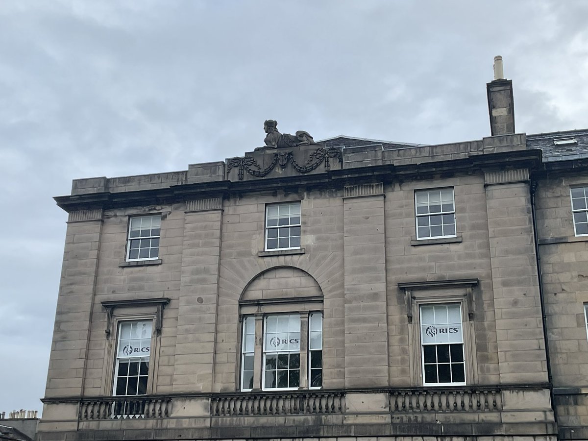 PotterVillamil's tweet image. Scottish sphinxes