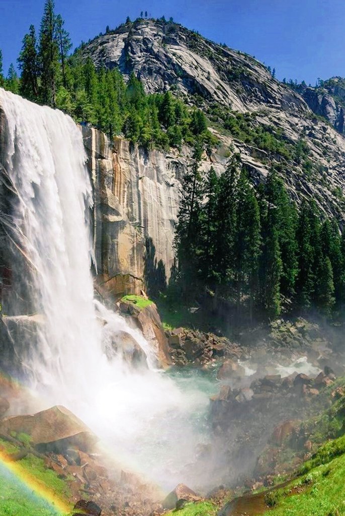 LoveSongs4Peace's tweet image. Vernal waterfall with a rainbow at its base, due sun though water mist. The fall resides on the Merced River in Yosemite National Park, California ๐บ๐ธ