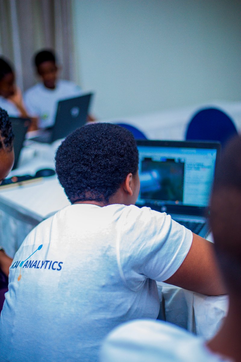 osm_Rwanda's tweet image. Mapping Tips! While mapping, save your progress frequently to avoid losing it. JOSM allows you to save locally, and iDeditor features a backup option for browser crashes. Stay safe and keep mapping! #MappingTips #JOSM #iDeditor  #MapSafely