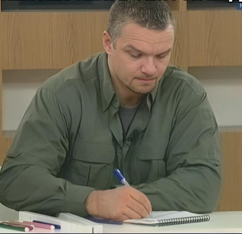 всиволиж tweet media