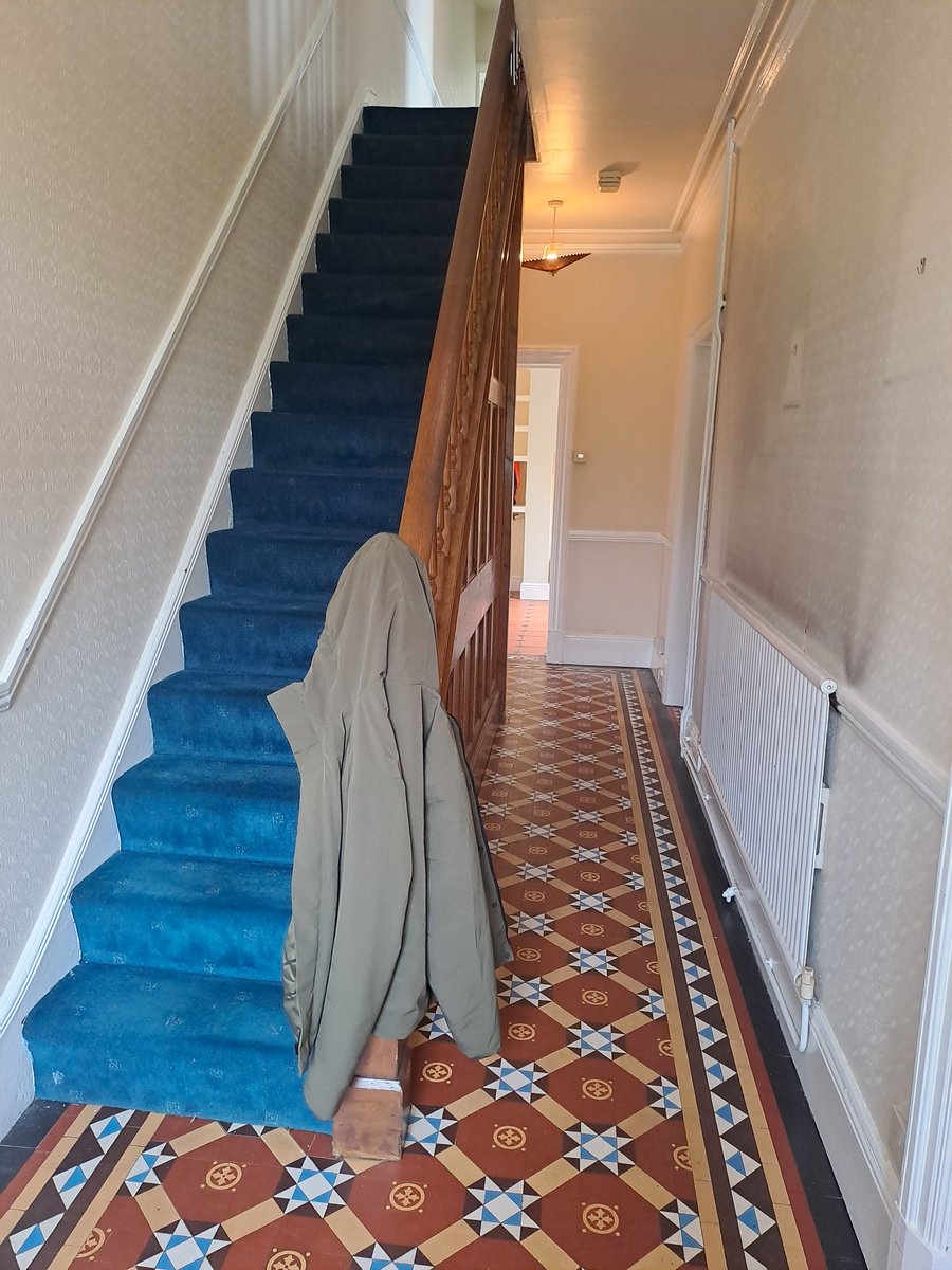 As of yesterday, we've left the black country behind and have made the move to Shropshire!

We're absolutely delighted with our new home and cannot wait to get stuck in with making the changes we want to... but dont worry, those gorgeous floor tiles are staying!