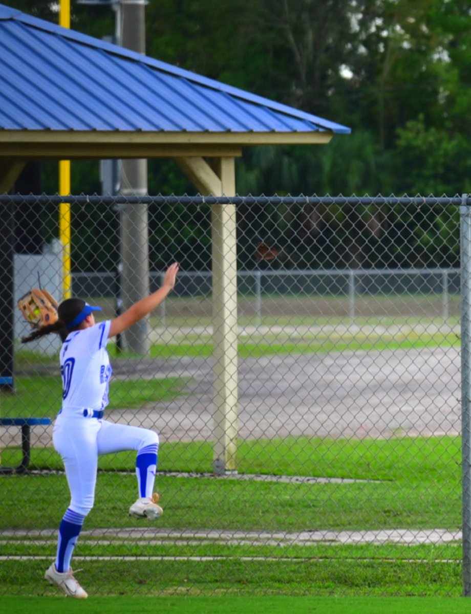 Tampa Mustangs Szabo 29/30 tweet media
