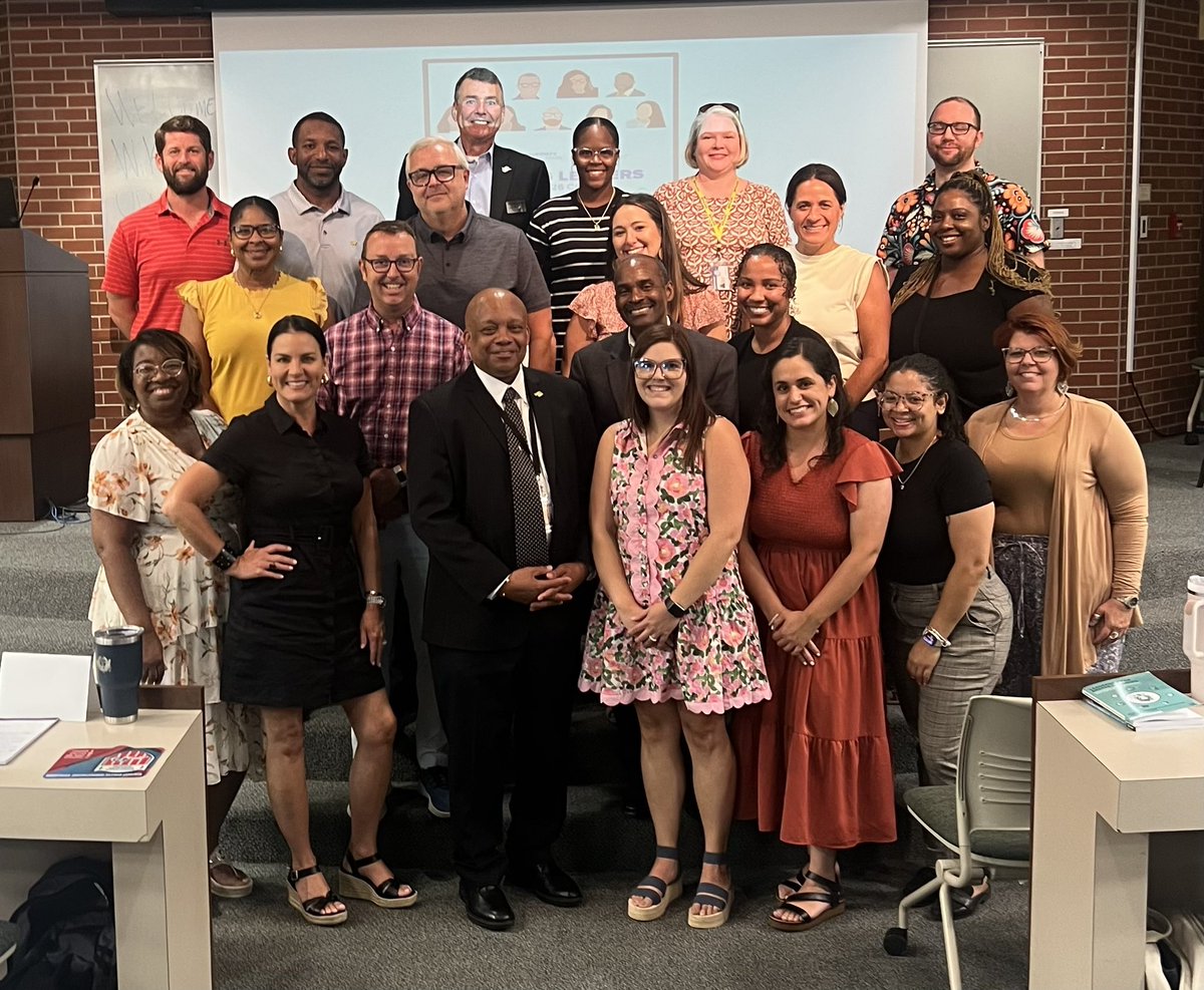 Spalding University/JCPS Aspiring Leaders (@suaspleaders) on Twitter photo Thank you to <a href="/JCPSSuper/">Dr. Brian Yearwood</a> for meeting with university leaders and sharing your thoughts on school leadership with the <a href="/SpaldingU/">Spalding University</a> Aspiring Leaders cohort. Welcome to Louisville and we look forward to your continued partnership with SU! #JCPS Thank you to <a href="/JCPSSuper/">Dr. Brian Yearwood</a> for meeting with university leaders and sharing your thoughts on school leadership with the <a href="/SpaldingU/">Spalding University</a> Aspiring Leaders cohort. Welcome to Louisville and we look forward to your continued partnership with SU! #JCPS