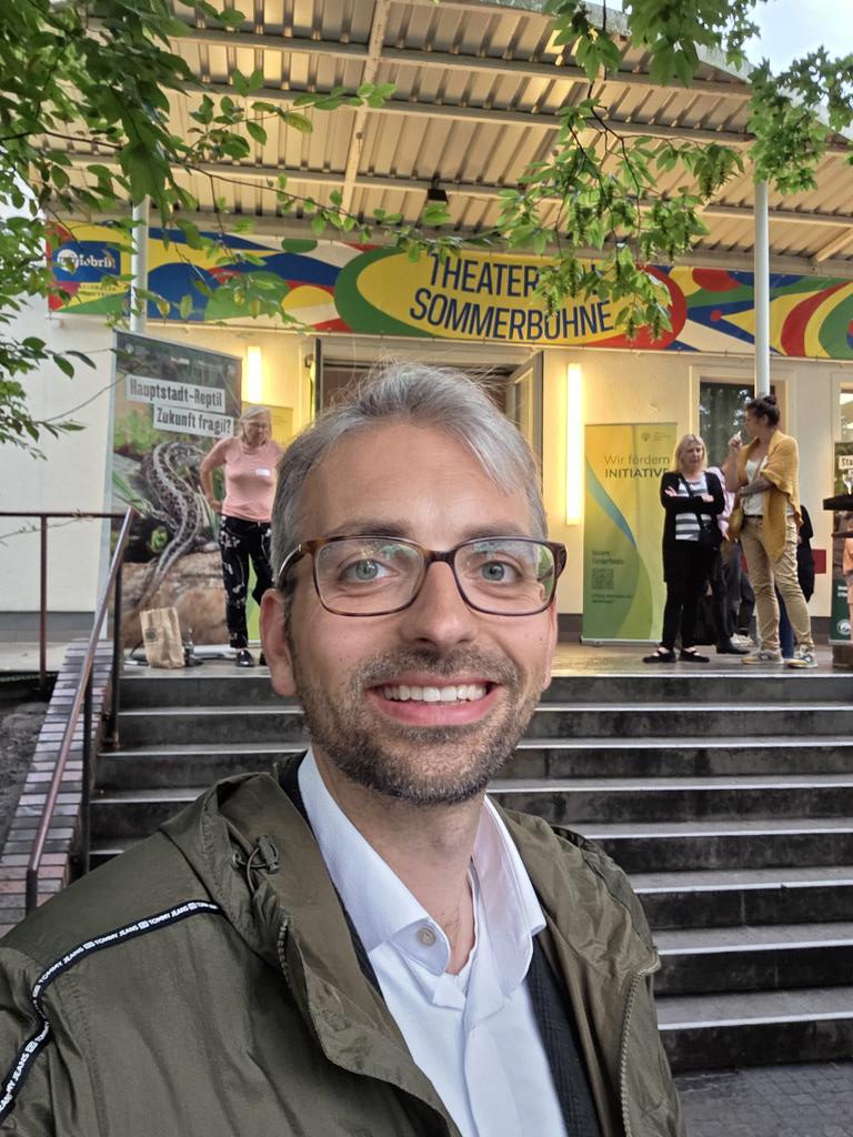 BertramMda's tweet image. Heute beim Berliner #Naturschutzpreis. Als #AfD auch hier stabil unter dem Motto "Make Öko rechts again".