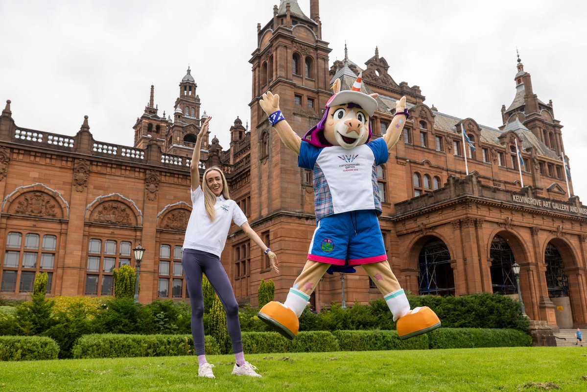 EilishMccolgan's tweet image. Only in Scotland would you get asked to race a unicorn with a traffic cone on its head!🦄🏴
But Finnie wisnae the only mythical sight today… the sun made a rare appearance too!☀️🤣
All jokes aside, it was great to be part of the mascot reveal today!
Exactly 3️⃣6️⃣5️⃣ days to go!
