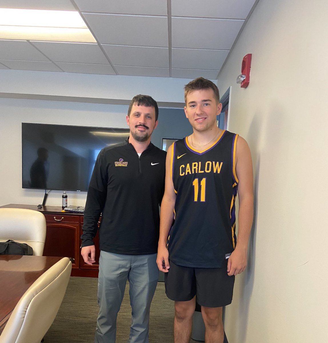 Brady Kraus (@bradykraus2) on Twitter photo After a great visit and conversation with Coach St. George, I am grateful to have received my first offer from Carlow University! <a href="/CarlowMbb/">Carlow Men’s Basketball</a> After a great visit and conversation with Coach St. George, I am grateful to have received my first offer from Carlow University! <a href="/CarlowMbb/">Carlow Men’s Basketball</a>