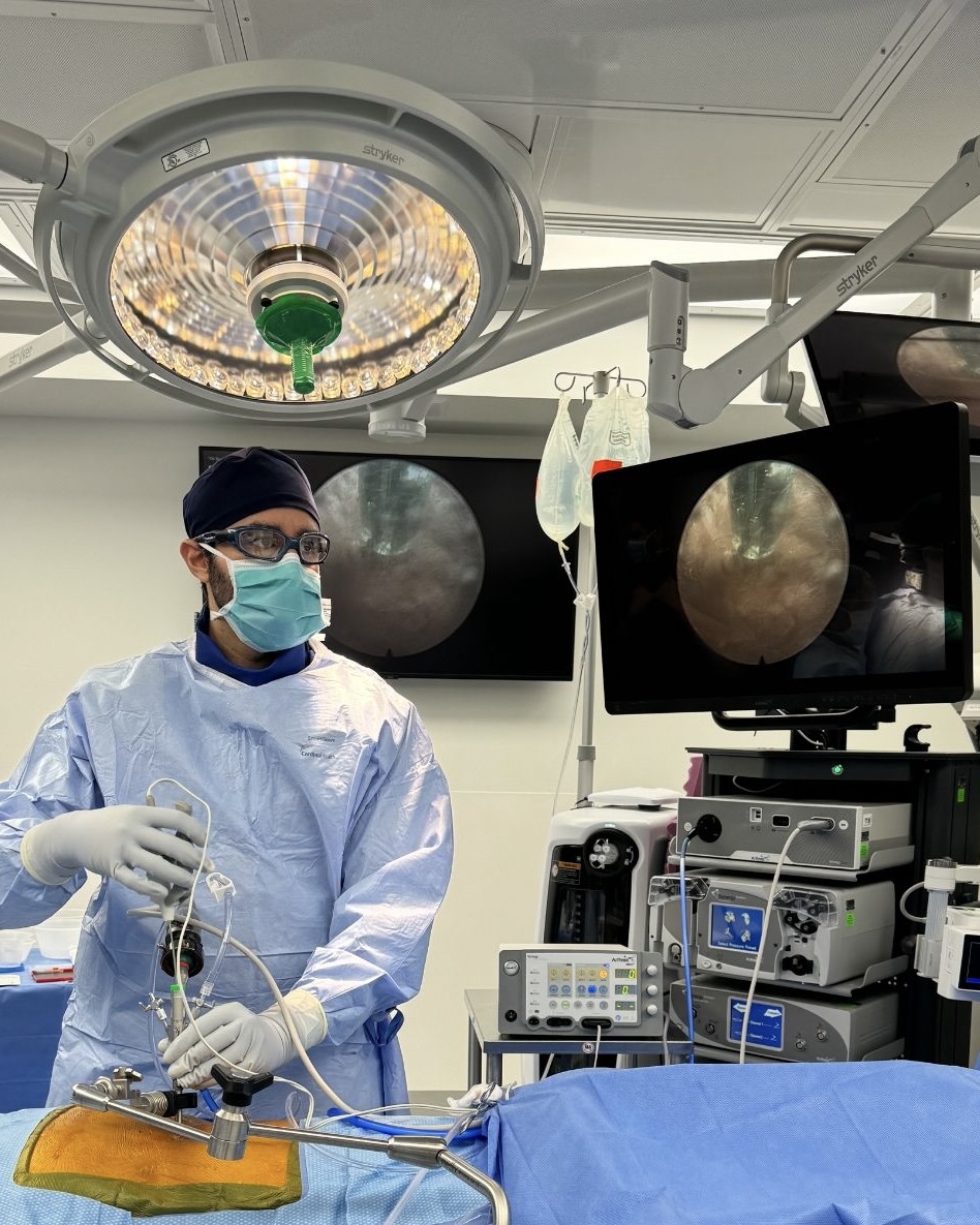 ArthrexSpine's tweet image. “Endoscopic spine surgery offers a transformative advancement for patients by enabling ultra-minimally invasive procedures that result in less tissue disruption*, reduced postoperative pain*, and faster recovery times*, said Andrew Fanous, MD.
Dr. Fanous recently performed the…