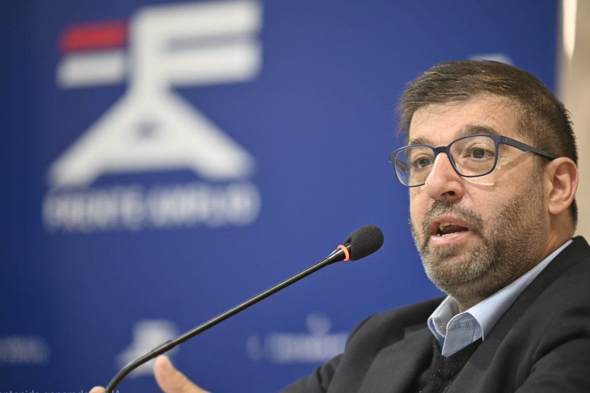 📄 Declaración Secretariado Ejecutivo | Ante los recientes anuncios del Gobierno en relación a las obras para asegurar el abastecimiento de agua potable en la zona metropolitana y Costa de Oro. 

🔗Lee la declaración completa acá:
frenteamplio.uy/el-frente-ampl…