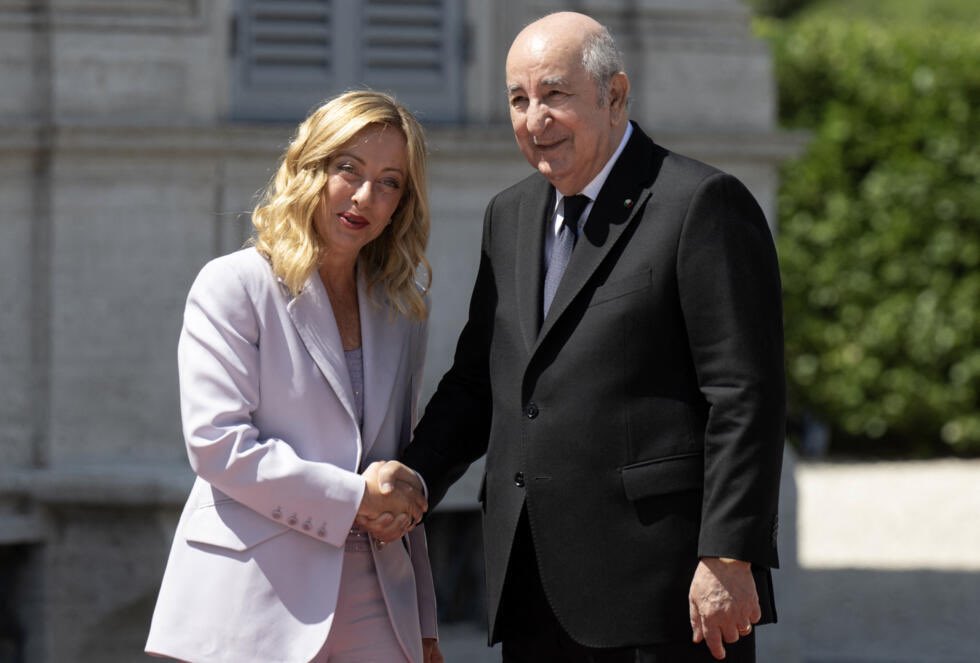 UnionAlgerienne's tweet image. 🇩🇿 Demain, Abdelmadjid Tebboune rencontrera le Pape Léon XIV au Vatican🇻🇦.