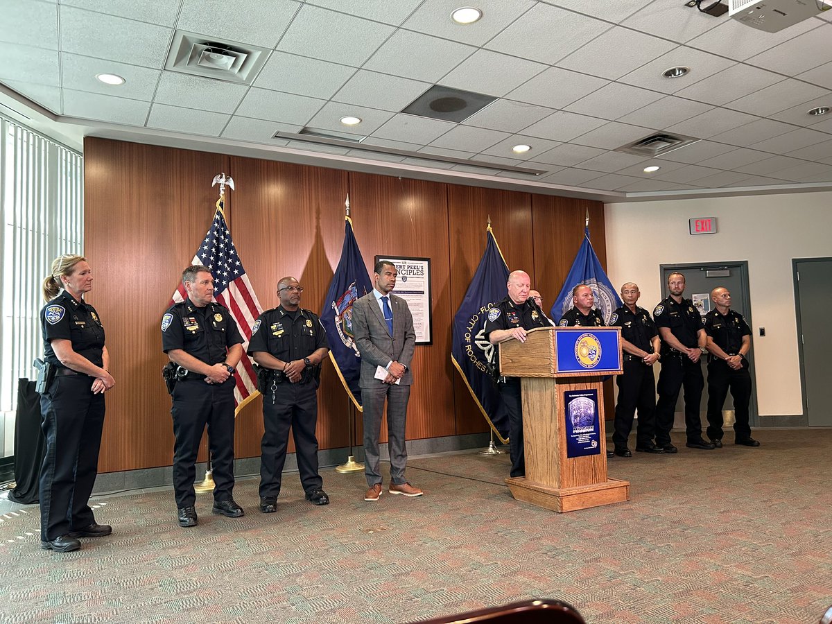 dfinkelsteintv's tweet image. RPD, Mayor Evans, and RPD command staff are providing an update on law enforcement in the N. Clinton Ave area since the incident on June 22.

@13WHAM