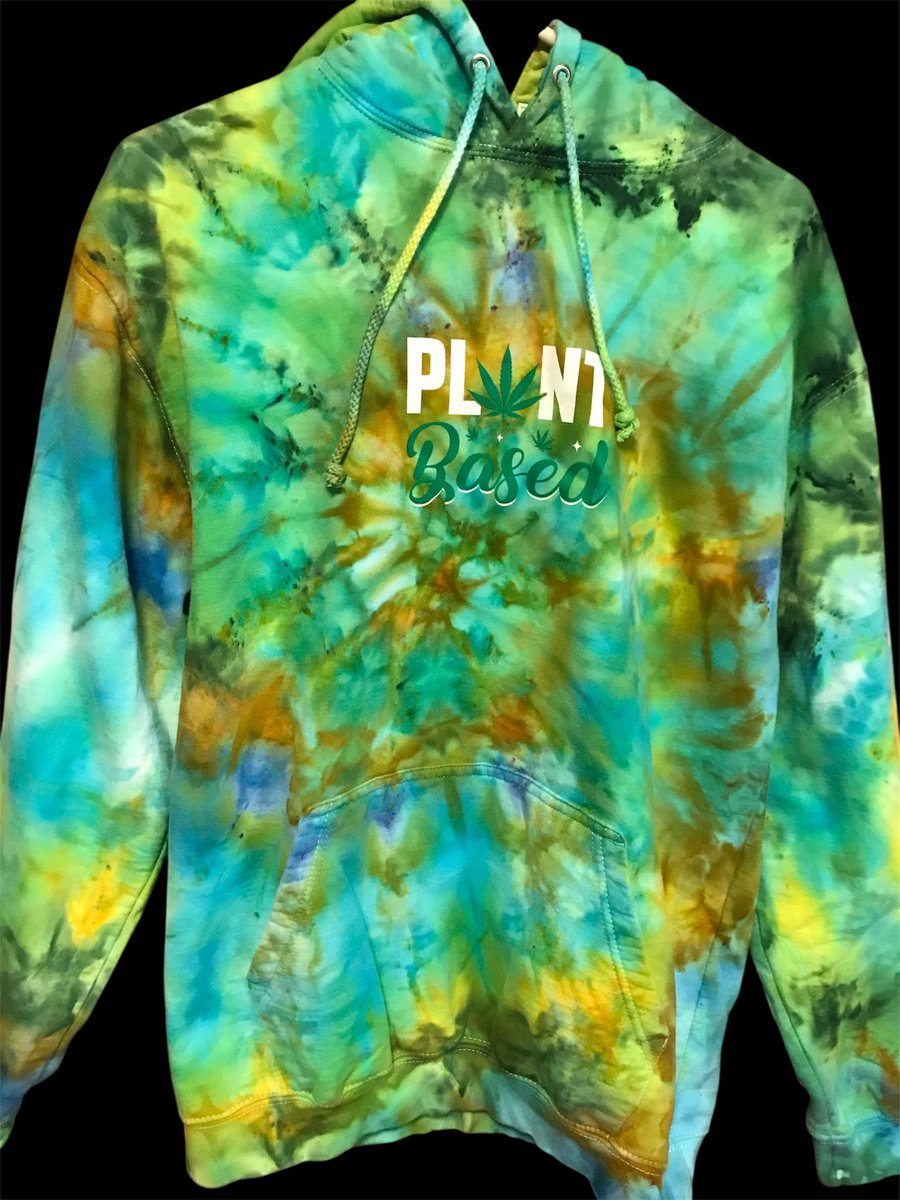 lisamarie552's tweet image. Updating my pinned post with current stock. Still $100 or so away from my goal to get my son’s ticket. Grateful for all the love and support so far 💚
