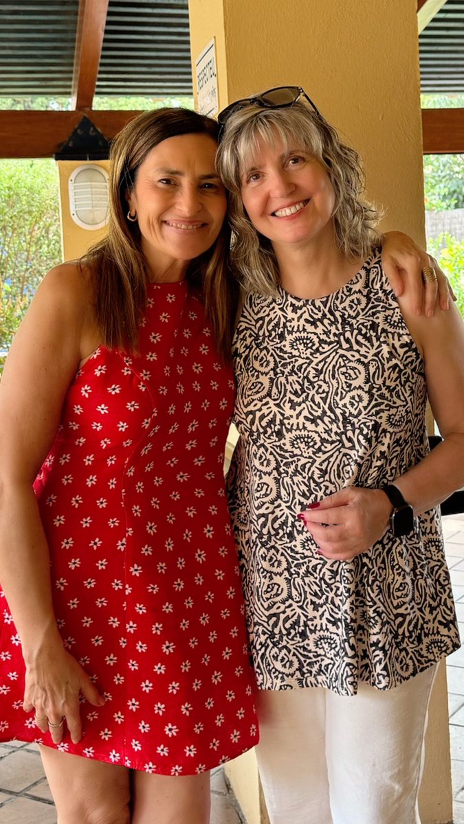 Cèlia Hil 💻 #TalentoSenior (@celiahil) on Twitter photo Un placer compartir estos ratitos <a href="/evacolladoduran/">Eva Collado Durán</a> 🤗💕
Aunque la vida es cambio, tú no cambies 😘
Feliz verano guapa!!!
#EvaColladoDuran #CèliaHil #CeliaHil #Ceferino #Vilanova #VilanovaiLaGeltrú #VNG #Garraf Un placer compartir estos ratitos <a href="/evacolladoduran/">Eva Collado Durán</a> 🤗💕
Aunque la vida es cambio, tú no cambies 😘
Feliz verano guapa!!!
#EvaColladoDuran #CèliaHil #CeliaHil #Ceferino #Vilanova #VilanovaiLaGeltrú #VNG #Garraf