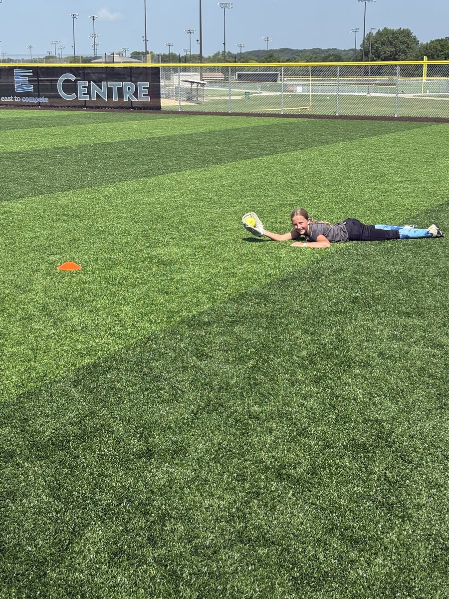 PCS Softball tweet media