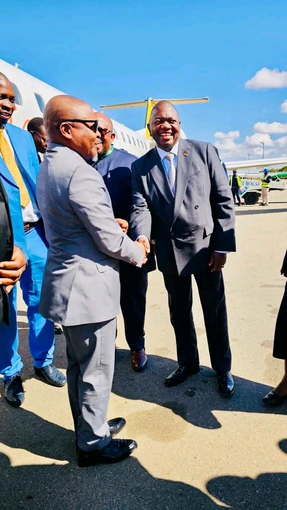 #ManaNews

Malawi’s Vice President Dr. Michael Bizwick Usi has arrived in Victoria Falls, Zimbabwe to attend the 15th Conference of the Contracting Parties (COP15) to the Ramsar Convention on Wetlands...

facebook.com/10006385576645…