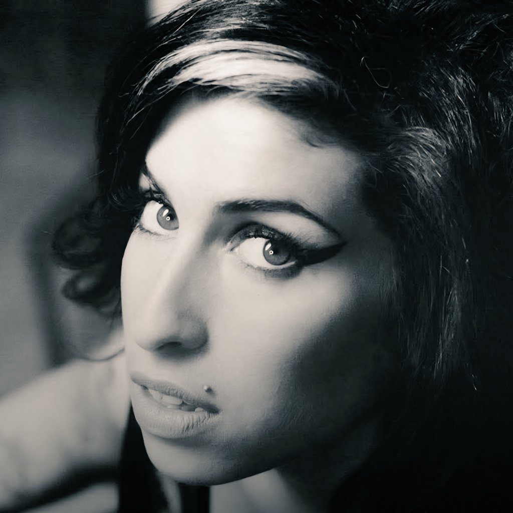 ConrothN's tweet image. Remembering Amy Winehouse on her 14th death anniversary today, July 23rd 2011 💔🙏🎼
@amywinehouse 🌹