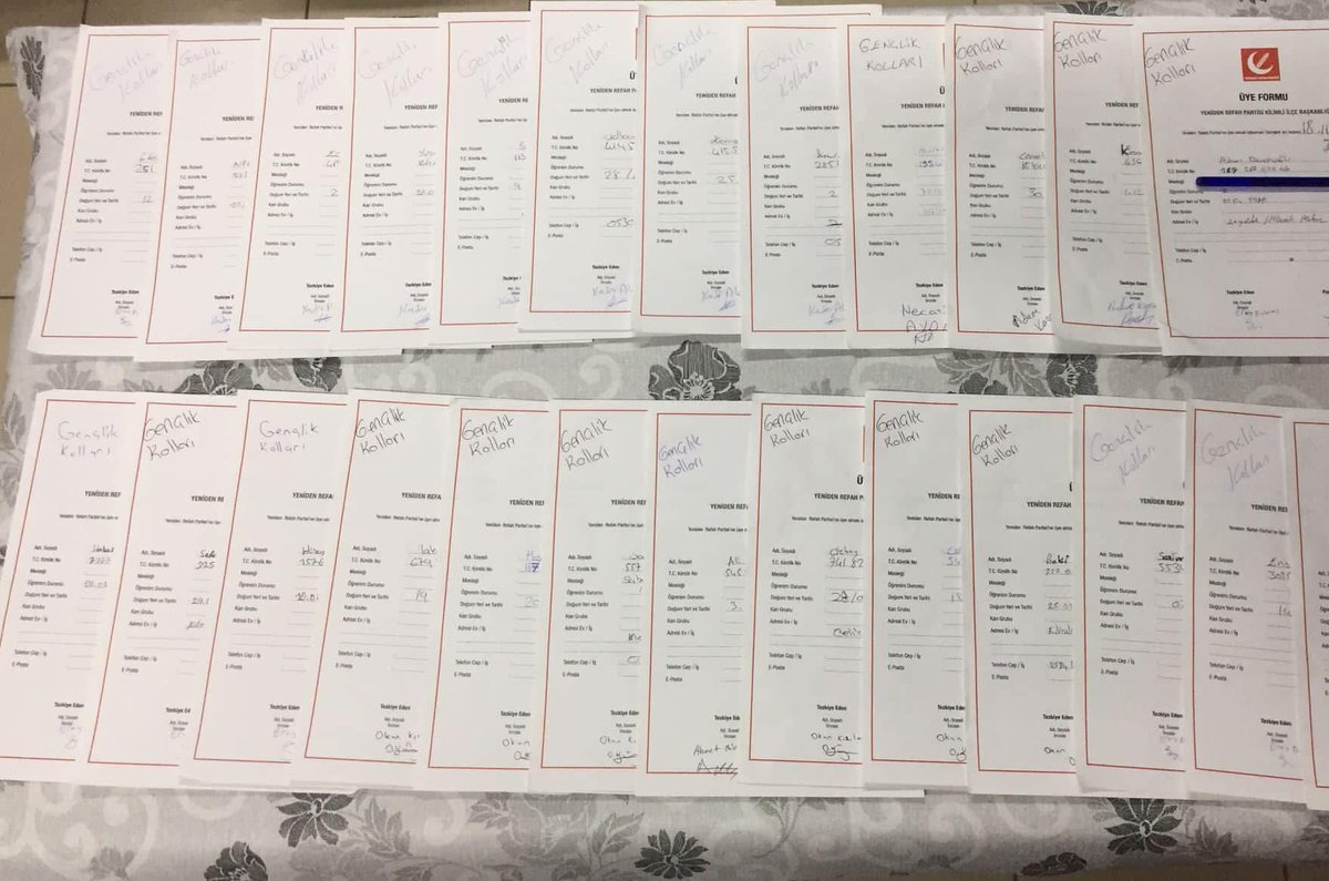 Siz algı operasyonlarınıza devam edin..
Milletimizin tercihi Yeniden Refah Partisi..

Akın akın geliyorlar.
Üye olmak için adeta yarışıyorlar 🥰