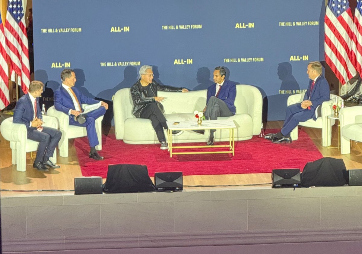 Katie_Roof's tweet image. “If you’re not using AI, you’re going to lose your job to someone using AI” - NVIDIA CEO Jensen Huang at Hill & Valley Forum