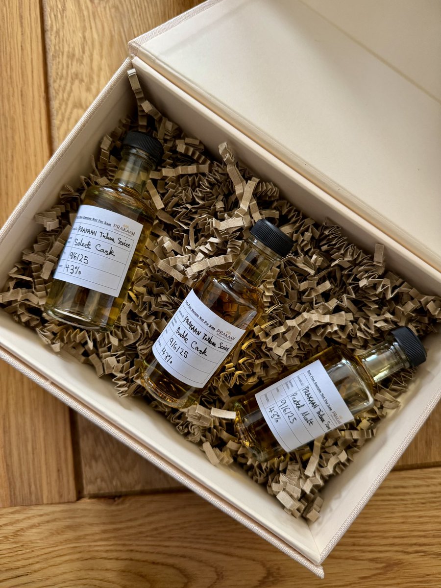 TheWhiskyWire's tweet image. Time for a quick flavour journey to Thailand with three new single malts from the Prakaan Distillery. I’ve been eager to try these since receiving them a few weeks ago. Let’s dive in! #Thailand #Whisky #Dramlaxing
