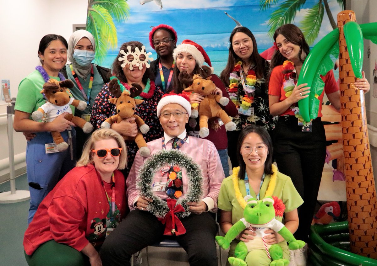 C’est la Fête des campeurs à l’HME ! 🎁☀️

Ce lundi, notre Service en milieu de vie pédiatrique et la Fondation Coda ont apporté un peu de magie festive à l’hôpital avec notre traditionnelle Fête des campeurs !

Qu'il s'agisse d'une maison festive en pain d'épices livrant cadeaux