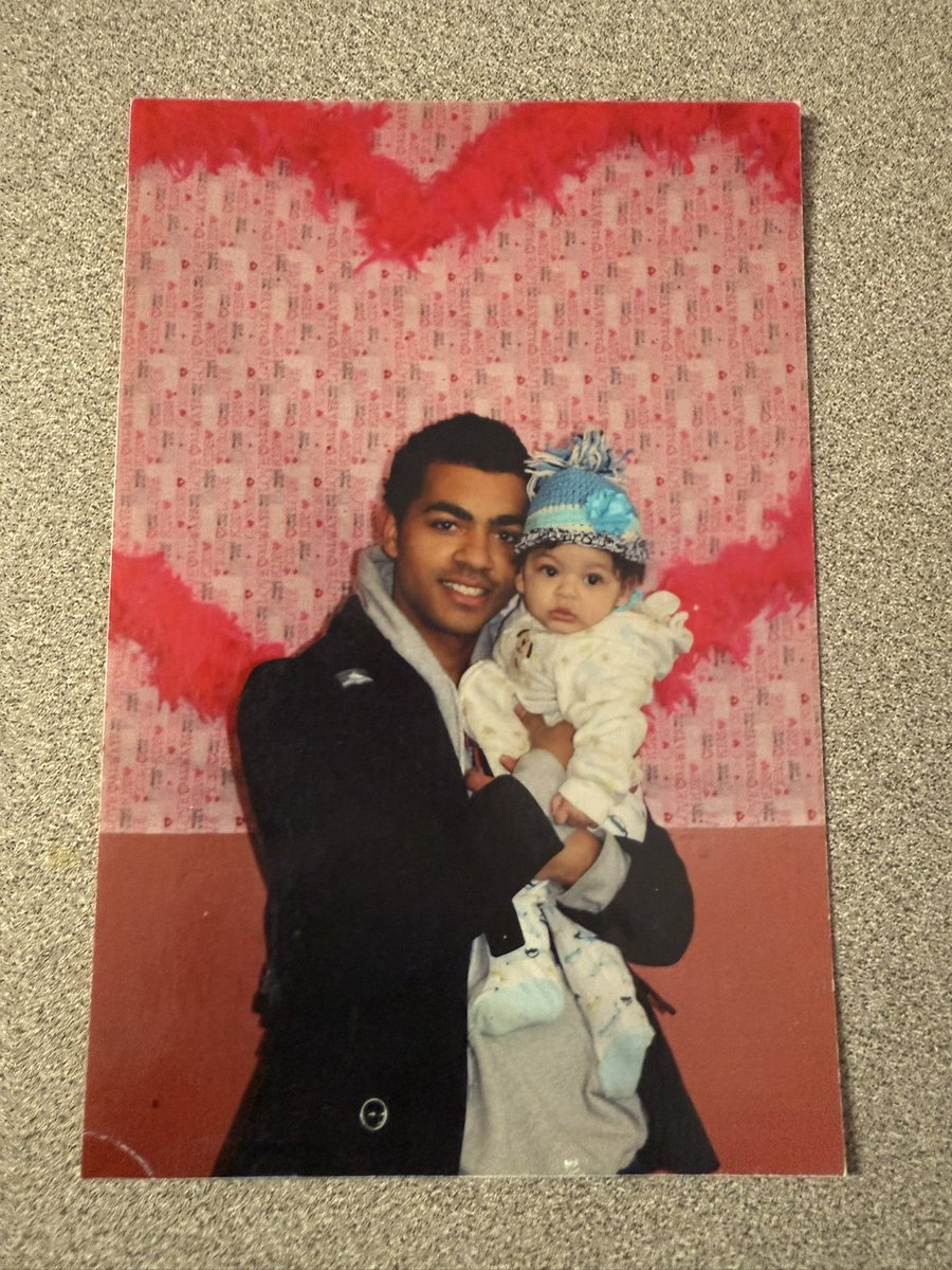 cupidgeneral's tweet image. I’ve been raising my daughter alone since she was a baby. This was her very first Valentine’s Day. I was working in City Hall as a Community Outreach Coordinator and we were living in the Cathedral Center, a Homeless shelter in downtown Milwaukee.