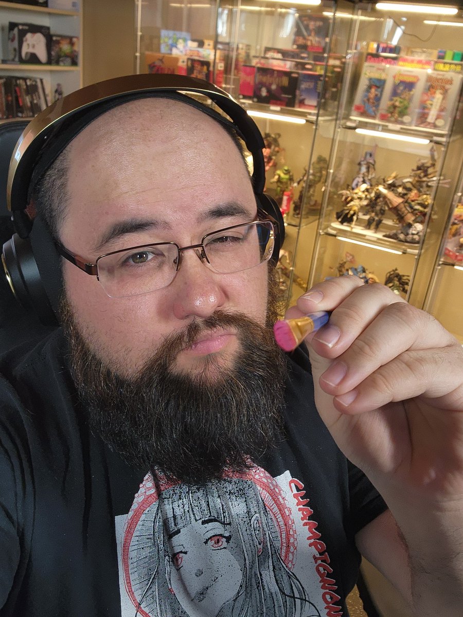 WillyLo's tweet image. Painting in MS Paint while following Bob Ross? We are live and still going! Come hang out, and let's have some happy little accidents together!
twitch.tv/willylo