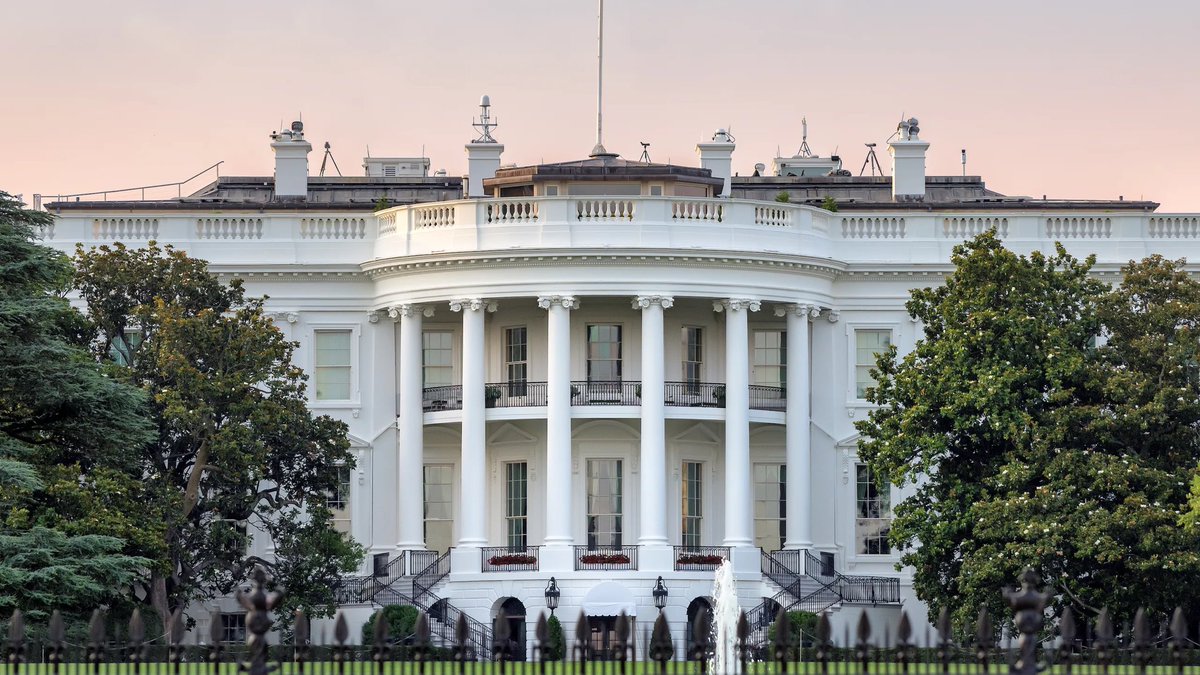 The Nelk Boys admitted they were handed pre-scripted questions to ask Prime Minister Netanyahu during their podcast interview — and that it was arranged by Trump’s White House.

Follow: <a href="/AFpost/">AF Post</a>