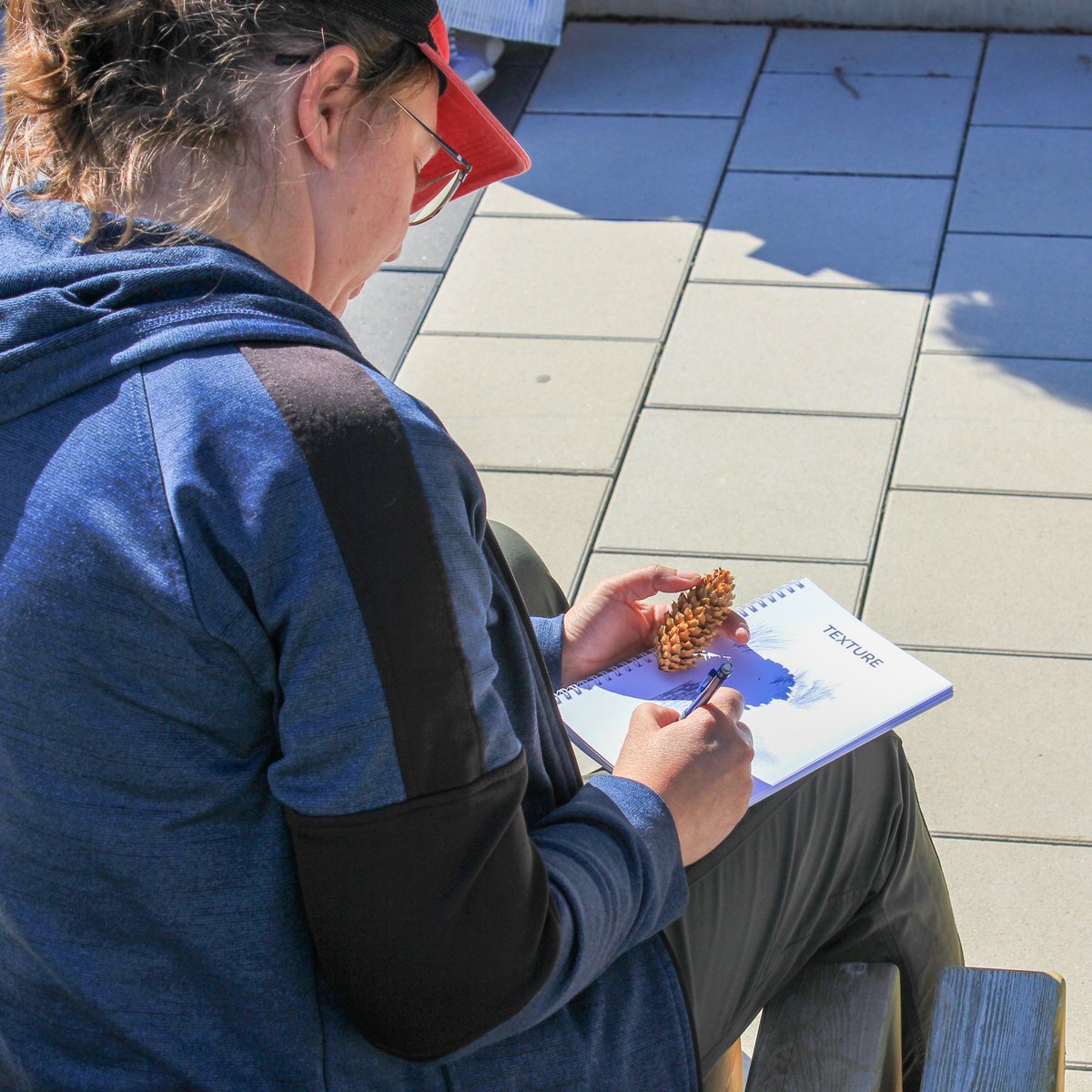 Werklund School (@ucalgaryeduc) on Twitter photo At #Werklund, learning goes beyond the classroom 🌱
In last week's experiential learning workshop, NatureSketch, students were able to connect with nature through art ✏️ Thanks to Kailey Setter, experiential education manager with the <a href="/CWF_FCF/">Canadian Wildlife Federation</a>, for leading the workshop. At #Werklund, learning goes beyond the classroom 🌱
In last week's experiential learning workshop, NatureSketch, students were able to connect with nature through art ✏️ Thanks to Kailey Setter, experiential education manager with the <a href="/CWF_FCF/">Canadian Wildlife Federation</a>, for leading the workshop.