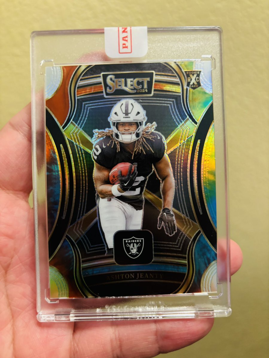 JohnErickson107's tweet image. Last mailday in a while for me…
Ashton Jeanty /25