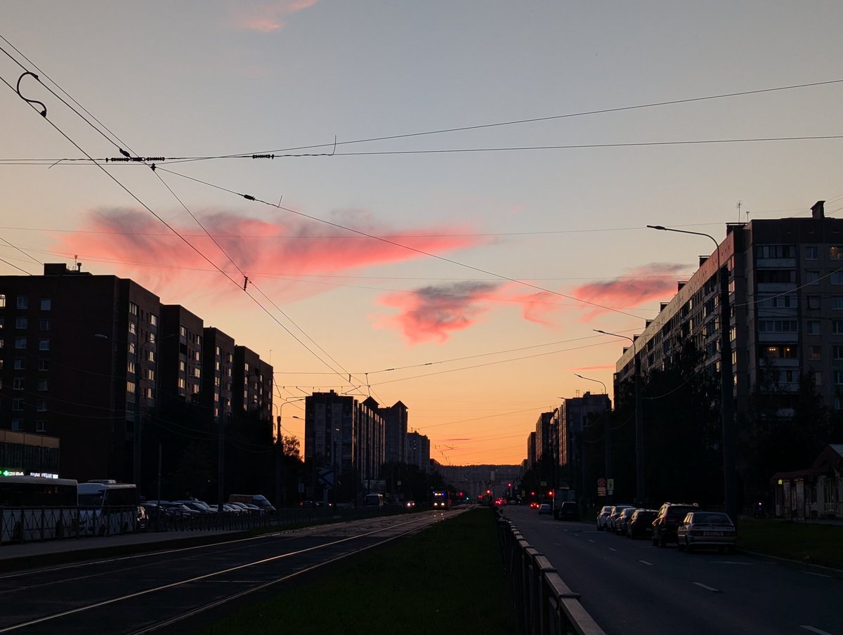 Batate_courier's tweet image. Снова день красивых облачков