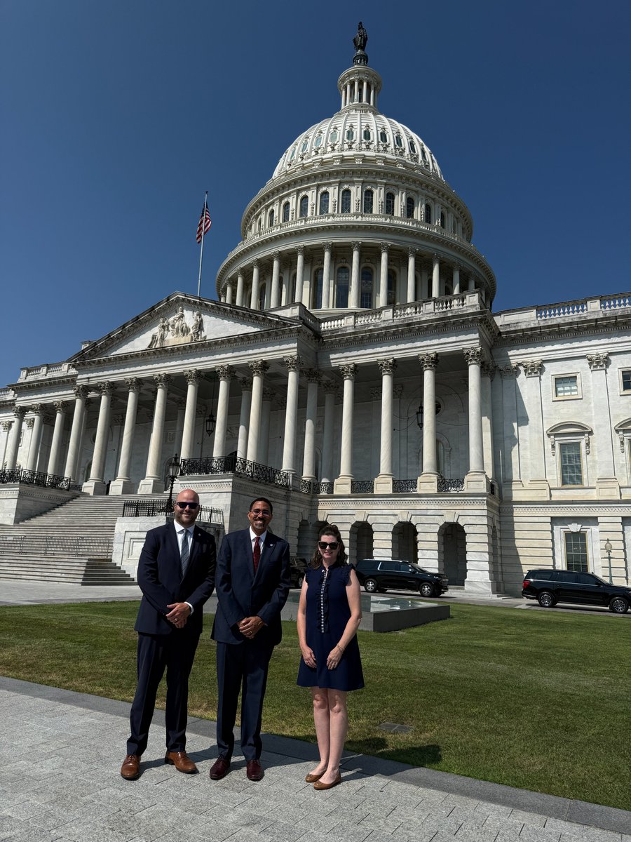 It's always a pleasure to meet with our delegates in Washington, D.C. to discuss SUNY’s federal research priorities and all the ways SUNY benefits New York and New Yorkers. Their support is critical to protecting vital resources like the Pell Grant, making SUNY the best public