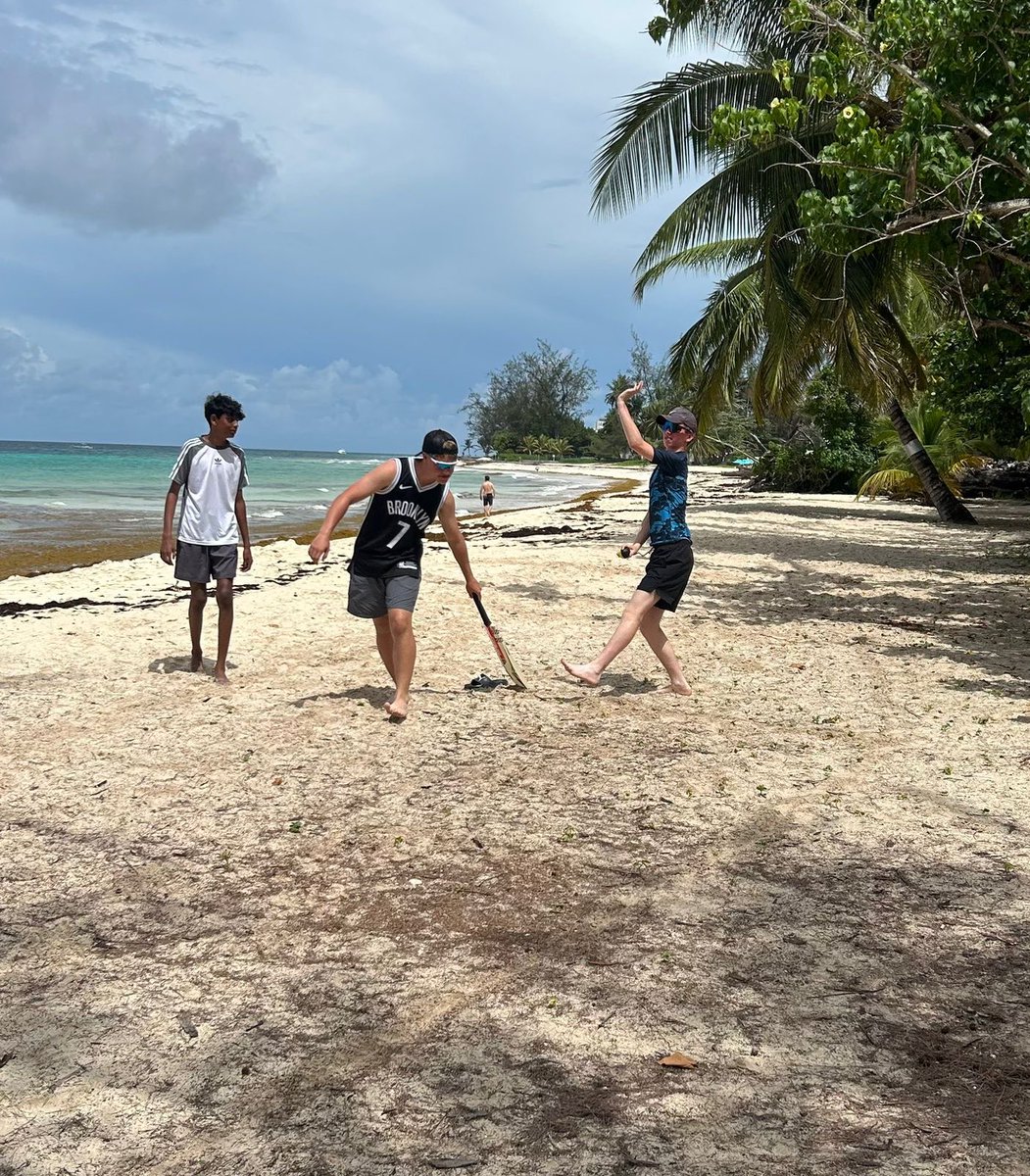 DAOSPEDept's tweet image. Even though the cricket boys game today was called off due to a waterlogged pitch, they entertained themselves with a bit of beach cricket this morning!🏏
